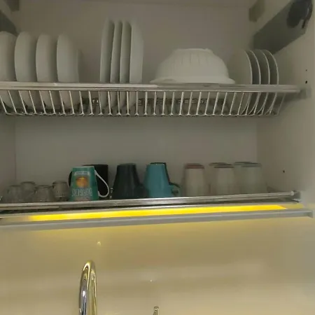 White Living R-home روما