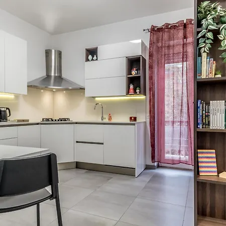 White Living R-home